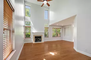 2910 Belle Ln, Schaumburg, IL 60193 - Photo 5