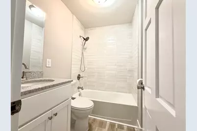 809 Douglas Street, Bloomington, IL 61701 - Photo 15