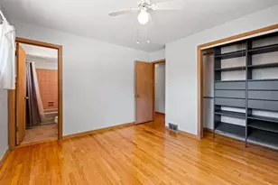 5512 Warren St, Morton Grove, IL 60053 - Photo 13