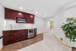 304 Apple River Dr, Naperville, IL 60565 - Photo 25