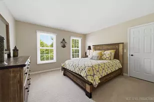 990 Pinecrest Dr, Sugar Grove, IL 60554 - Photo 23