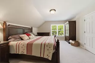 990 Pinecrest Dr, Sugar Grove, IL 60554 - Photo 25
