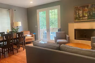 1501 Stonegate Manor, Mount Prospect, IL 60056 - Photo 5