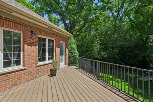1551 Thorneberry Ct, Libertyville, IL 60048 - Photo 45