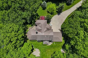 1551 Thorneberry Ct, Libertyville, IL 60048 - Photo 49