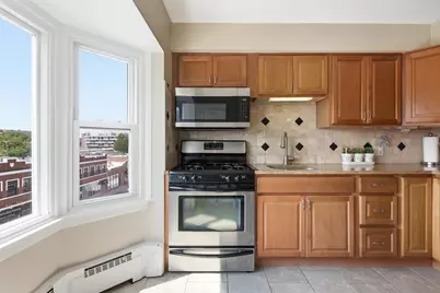 150 S Oak Park Avenue S #401, Oak Park, IL 60302 - Photo 11