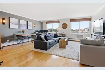 150 S Oak Park Avenue S #401, Oak Park, IL 60302 - Photo 3