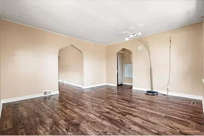 655 W 43rd Place, Chicago, IL 60609 - Photo 5