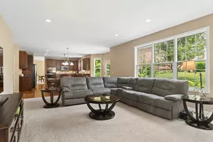 460 W Haleys Hill Ct, Palatine, IL 60074 - Photo 15
