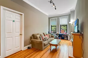1513 W Addison St, Chicago, IL 60613 - Photo 15