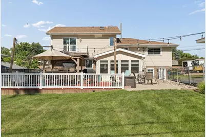 10225 S 86th Court, Palos Hills, IL 60465 - Photo 29