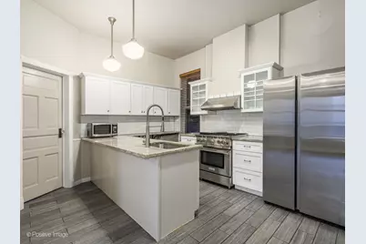 230 W Saint Paul Avenue, Chicago, IL 60614 - Photo 23