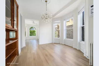 230 W Saint Paul Avenue, Chicago, IL 60614 - Photo 13
