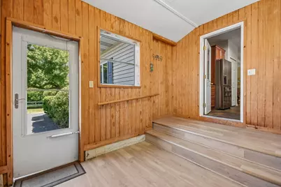 6511 Sands Road, Crystal Lake, IL 60014 - Photo 23
