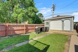 5237 S Princeton Ave, Chicago, IL 60609 - Photo 9