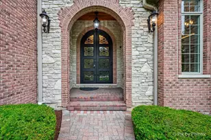 117 N Wynstone Dr, North Barrington, IL 60010 - Photo 3