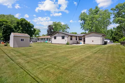 [Address not provided], Carol Stream, IL 60188 - Photo 17