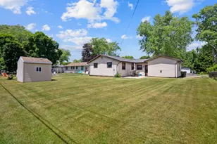 [Address not provided], Carol Stream, IL 60188 - Photo 17