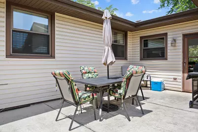 [Address not provided], Carol Stream, IL 60188 - Photo 11
