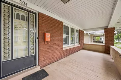 1004 Mapleton Avenue, Oak Park, IL 60302 - Photo 3
