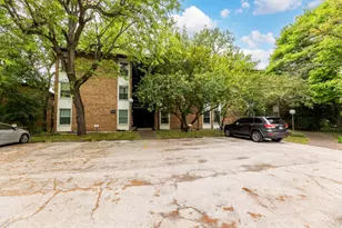 5537 E Lake Dr, Lisle, IL 60532 - Photo 1