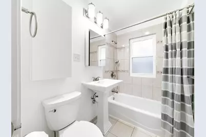 8022 Central Avenue, Morton Grove, IL 60053 - Photo 11