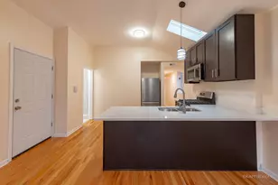 2435 W Polk St, Chicago, IL 60612 - Photo 7