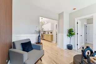 8934 S Euclid Ave, Chicago, IL 60617 - Photo 7