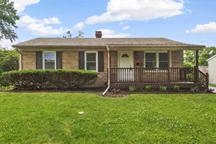 310 Rosewood Ave, Buffalo Grove, IL 60089 - Photo 19