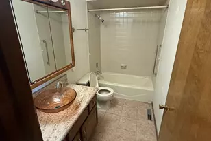 16752 S Luella Ave S, South Holland, IL 60473 - Photo 7