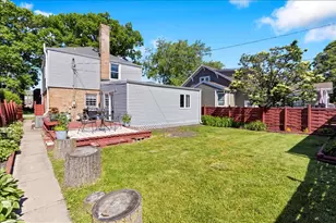 8655 Fernald Ave, Morton Grove, IL 60053 - Photo 27
