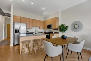 3125 W Fullerton Ave, Chicago, IL 60647 - Photo 7
