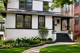 934 Michigan Ave, Evanston, IL 60202 - Photo 1
