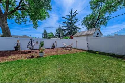 8736 S 80th Court, Hickory Hills, IL 60457 - Photo 17