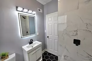8819 S Carpenter St, Chicago, IL 60620 - Photo 27