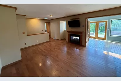 6161 Cathedral Court, Rockford, IL 61109 - Photo 5