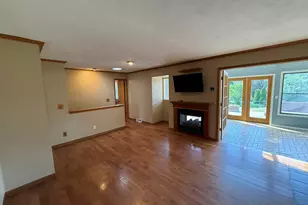 6161 Cathedral Ct, Rockford, IL 61109 - Photo 5