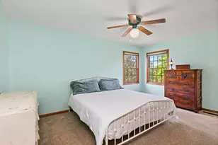 924 S Locust St, Sycamore, IL 60178 - Photo 17