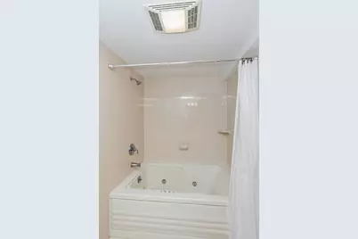 924 S Locust Street, Sycamore, IL 60178 - Photo 27
