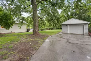 101 60th St, Downers Grove, IL 60516 - Photo 17