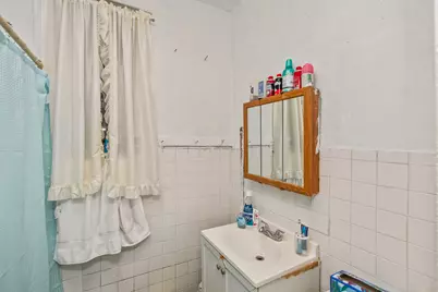 1630 W Melrose Street, Chicago, IL 60657 - Photo 11