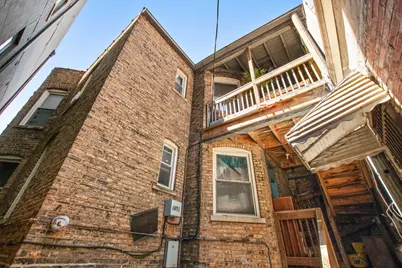 1630 W Melrose Street, Chicago, IL 60657 - Photo 3