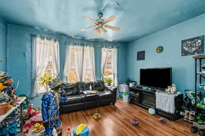 1630 W Melrose Street, Chicago, IL 60657 - Photo 5