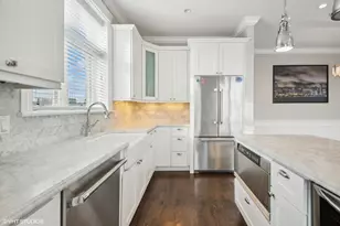 3518 N Wilton Ave, Chicago, IL 60657 - Photo 7
