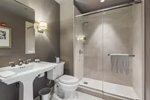 401 N Wabash Ave, Chicago, IL 60611 - Photo 11