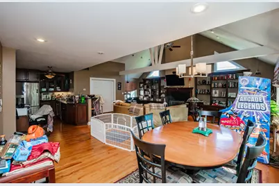 3912 W 107th Street, Chicago, IL 60655 - Photo 7