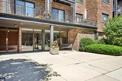 414 Clinton Place #502, River Forest, IL 60305 - Photo 3