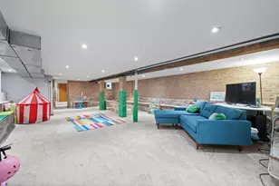 2110 N Dayton St, Chicago, IL 60614 - Photo 23