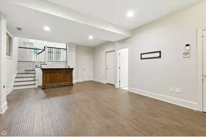 860 W Buckingham Place #1E, Chicago, IL 60657 - Photo 13