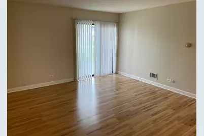 7373 Blackburn Avenue #104, Downers Grove, IL 60516 - Photo 9